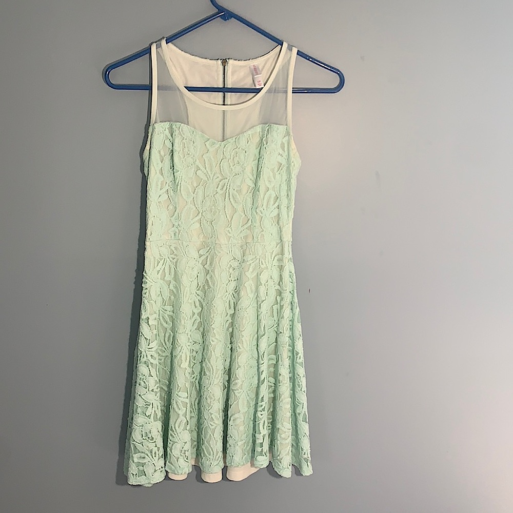 Lace dress